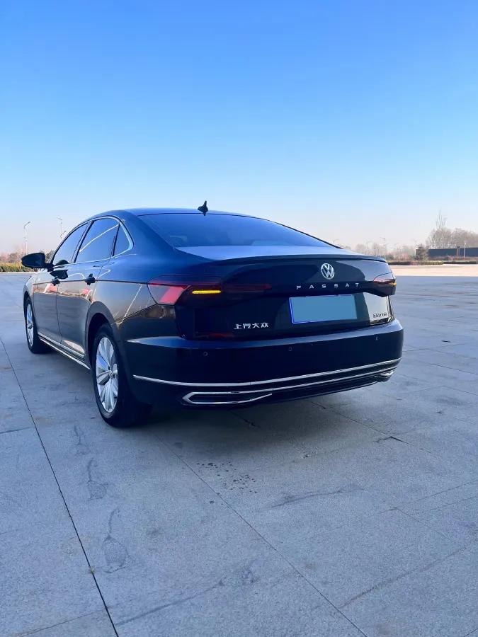 2020 Volkswagen Passat 2.0T 186HP L4 7DCT,autocango,china used car exporter,china ev exporter,chinese used car exporter,chinese used ev exporter