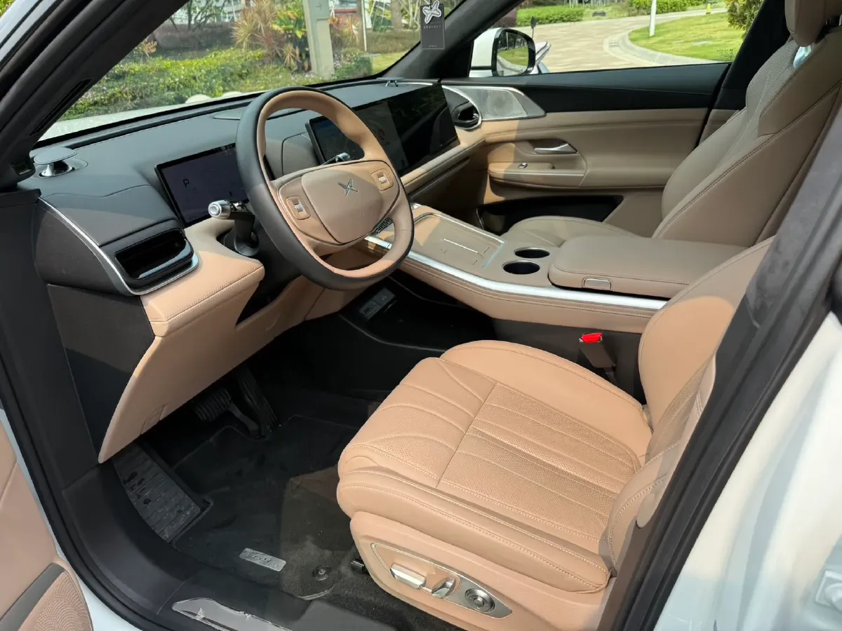 2025 Xpeng G9 BEV 79KWH,autocango,china used car exporter,china ev exporter,chinese used car exporter,chinese used ev exporter