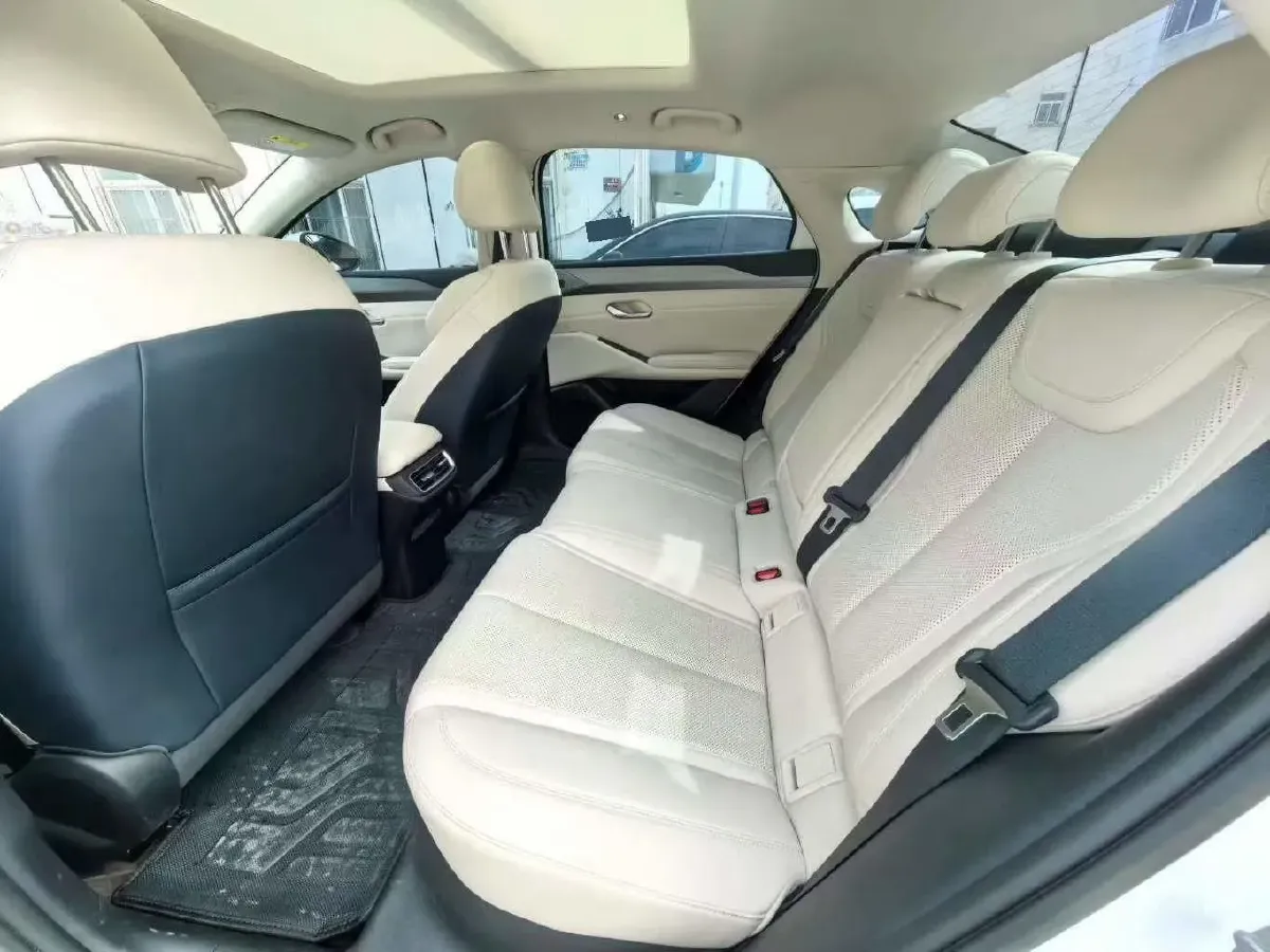 2025 BYD QinL BEV,autocango,china used car exporter,china ev exporter,chinese used car exporter,chinese used ev exporter