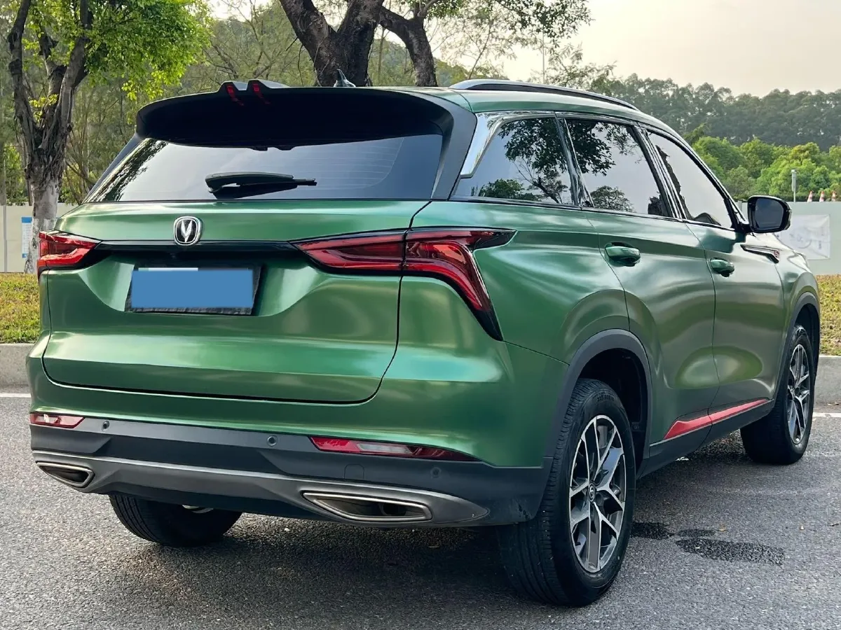 2022 ChangAn CS75 Plus 1.5T 178HP L4 6AT,autocango,china used car exporter,china ev exporter,chinese used car exporter,chinese used ev exporter