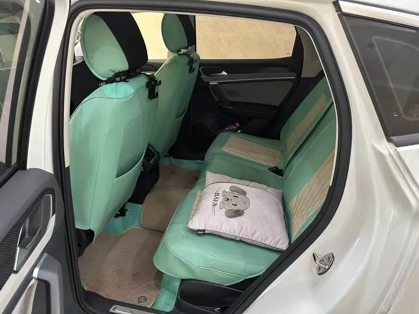 2023 Volkswagen Tayron X 2.0T 186HP L4 7DCT,autocango,china used car exporter,china ev exporter,chinese used car exporter,chinese used ev exporter