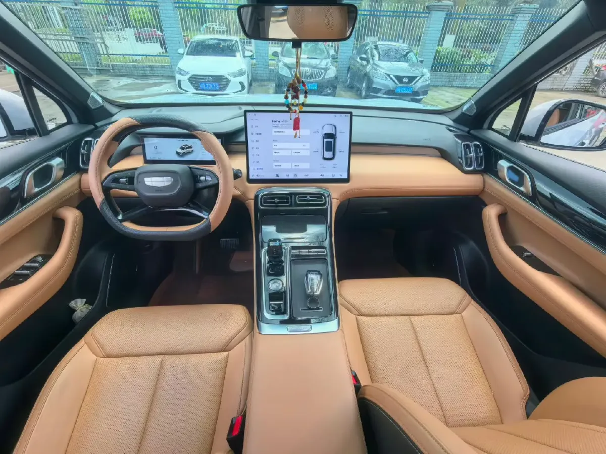 2025 Geely StarRay 1.5T 181HP L4 7DCT,autocango,china used car exporter,china ev exporter,chinese used car exporter,chinese used ev exporter