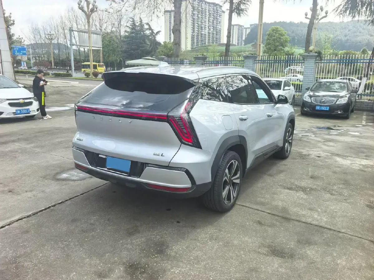 2025 Geely StarRay 1.5T 181HP L4 7DCT,autocango,china used car exporter,china ev exporter,chinese used car exporter,chinese used ev exporter
