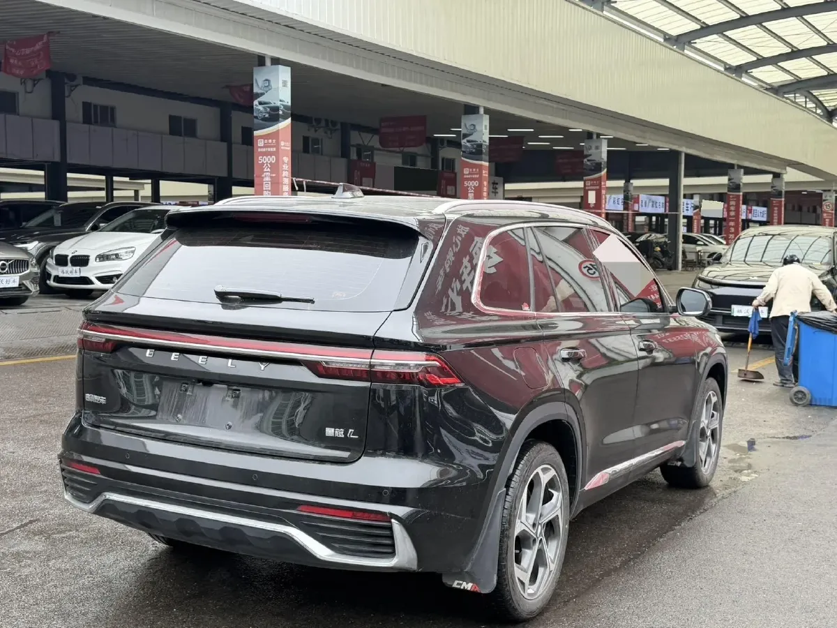 2024 Geely Monjaro 2.0T 218HP L4 7DCT,autocango,china used car exporter,china ev exporter,chinese used car exporter,chinese used ev exporter