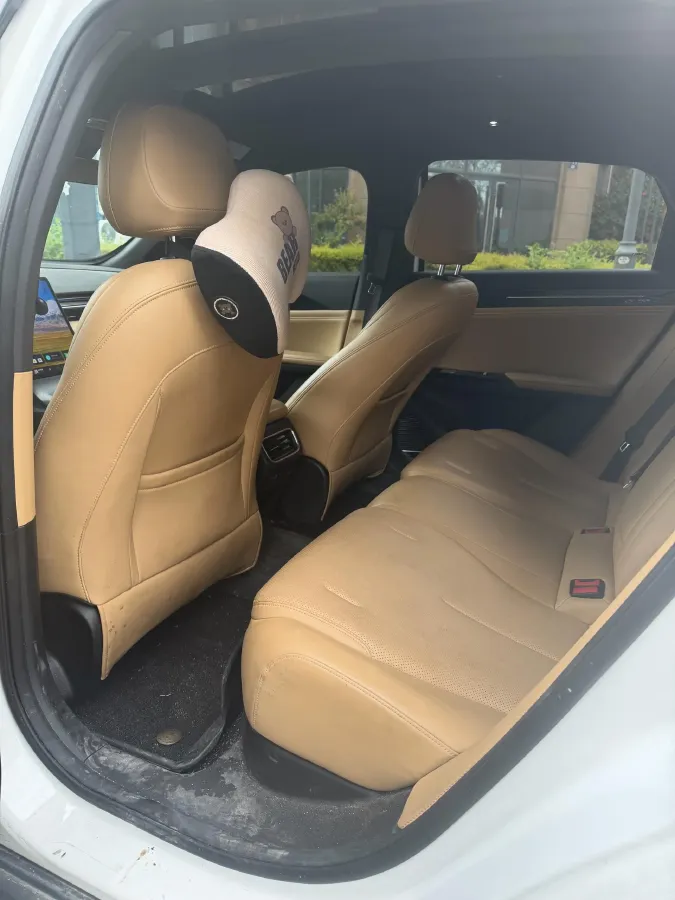 2023 Geely Galaxy L6 1.5T 163HP L4 3DHT PHEV,autocango,china used car exporter,china ev exporter,chinese used car exporter,chinese used ev exporter