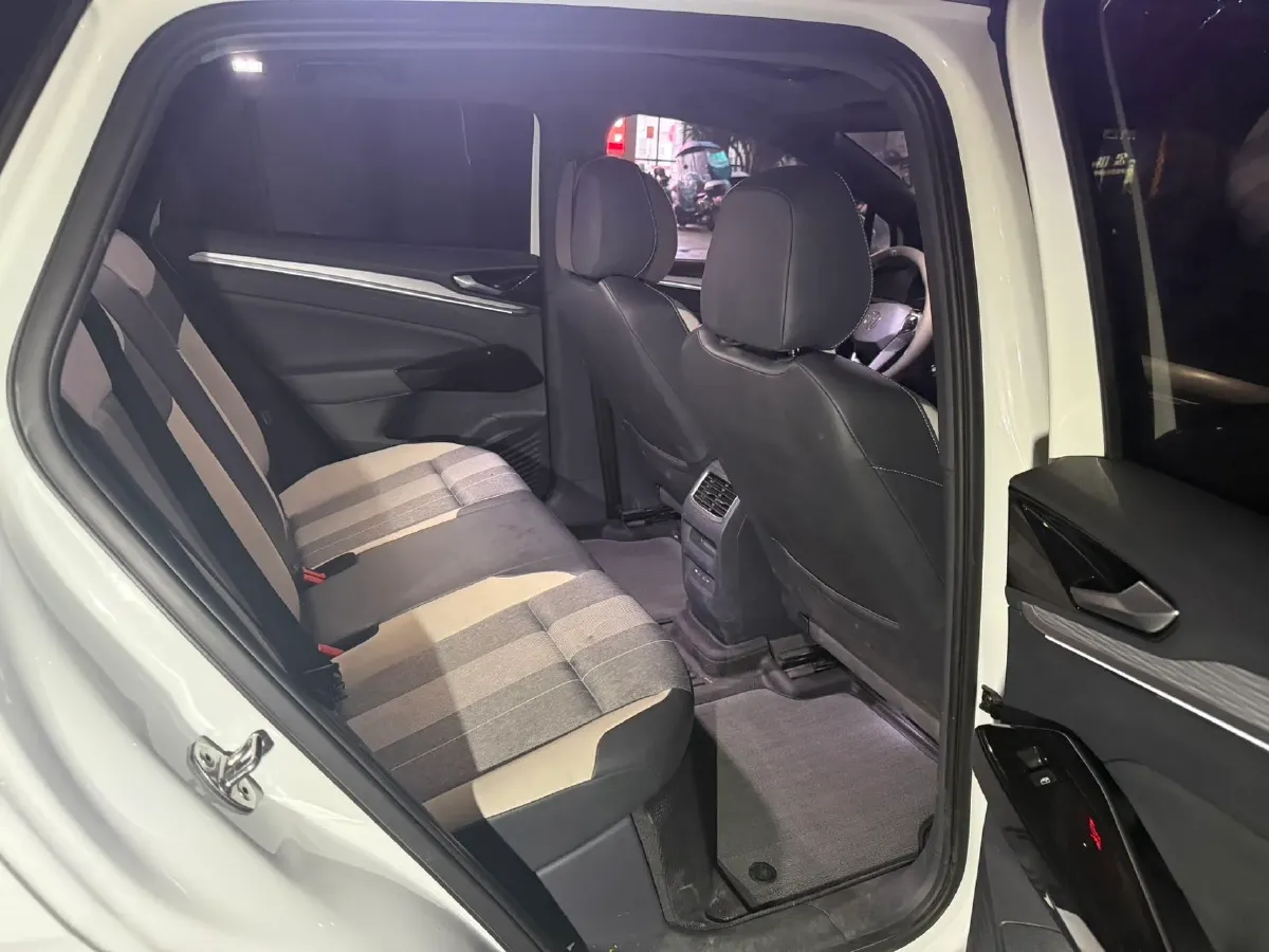 2021 Volkswagen ID.4 Crozz BEV 84.8KWH,autocango,china used car exporter,china ev exporter,chinese used car exporter,chinese used ev exporter