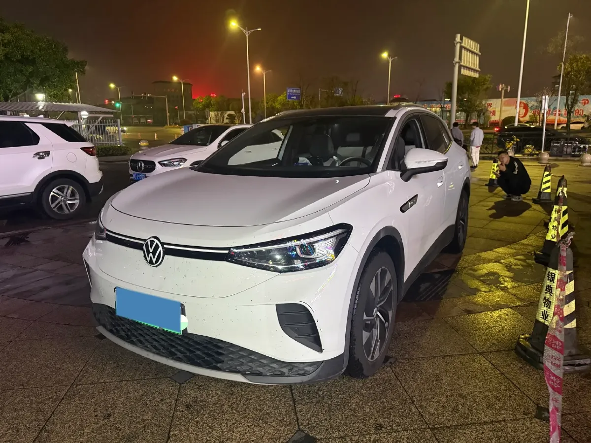 2021 Volkswagen ID.4 Crozz BEV 84.8KWH,autocango,china used car exporter,china ev exporter,chinese used car exporter,chinese used ev exporter