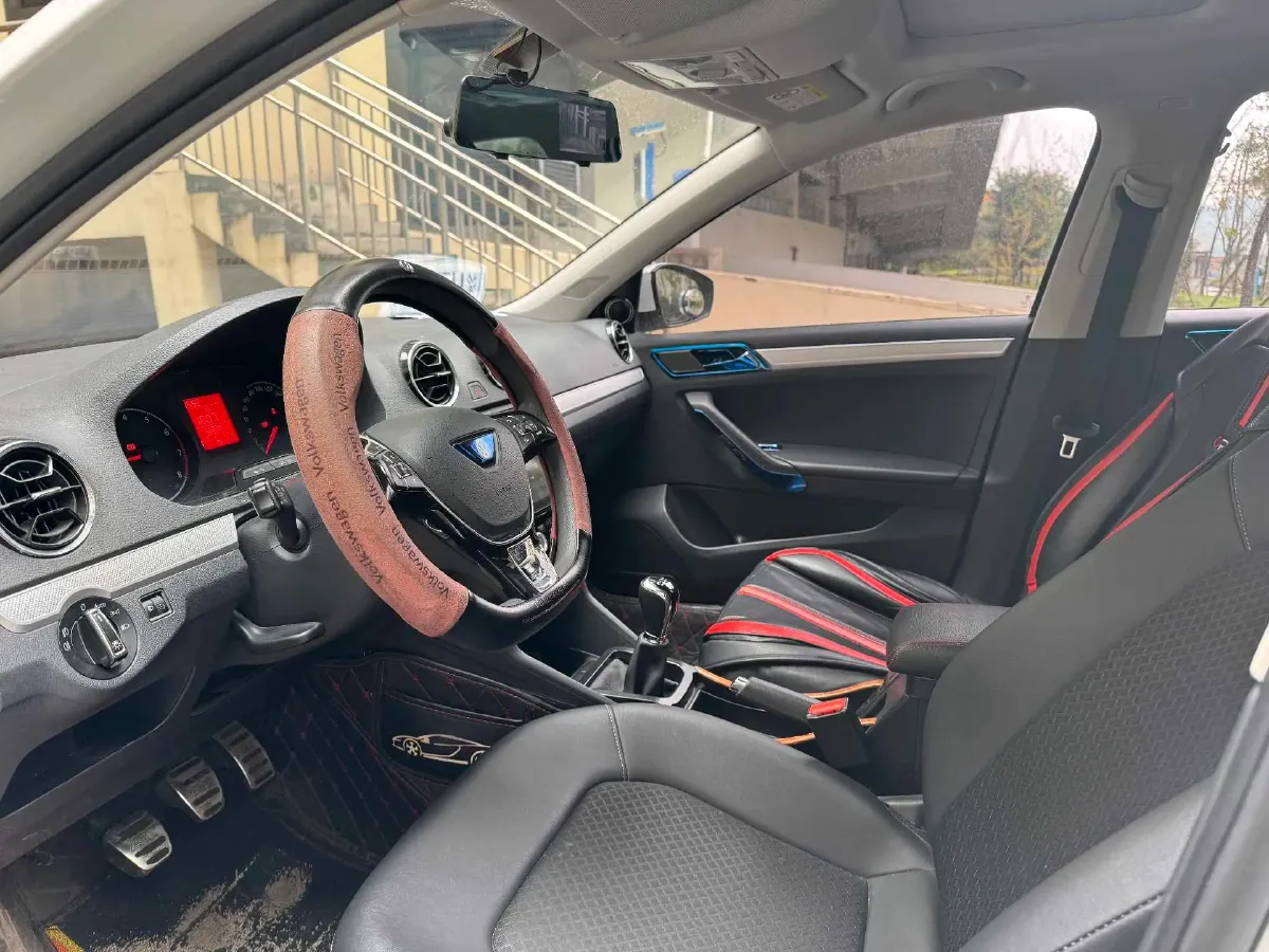 2019 Jetta VA3 1.5L 112HP L4 6AT,autocango,china used car exporter,china ev exporter,chinese used car exporter,chinese used ev exporter