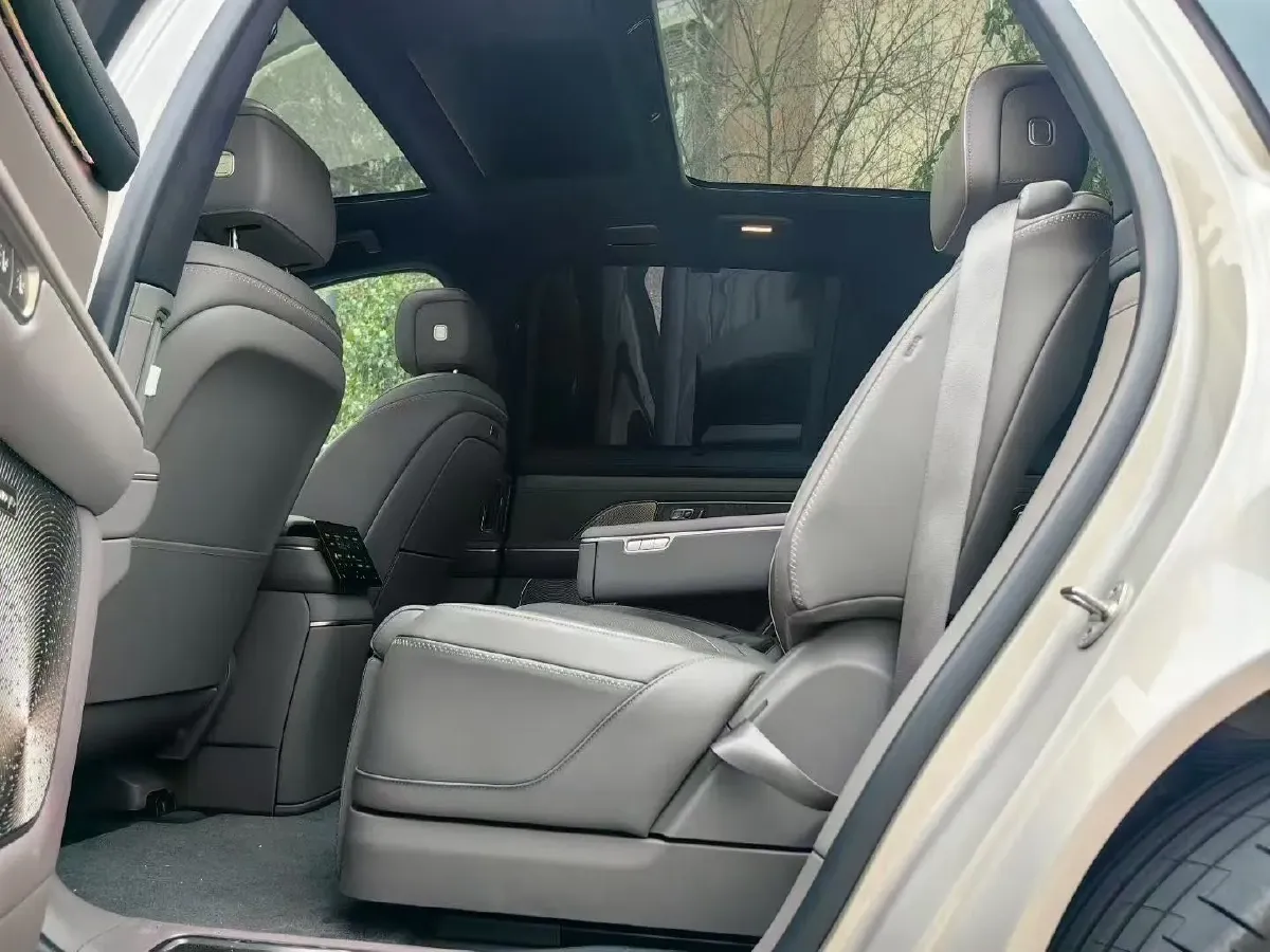 2023 NIO ES8 BEV 75KWH,autocango,china used car exporter,china ev exporter,chinese used car exporter,chinese used ev exporter