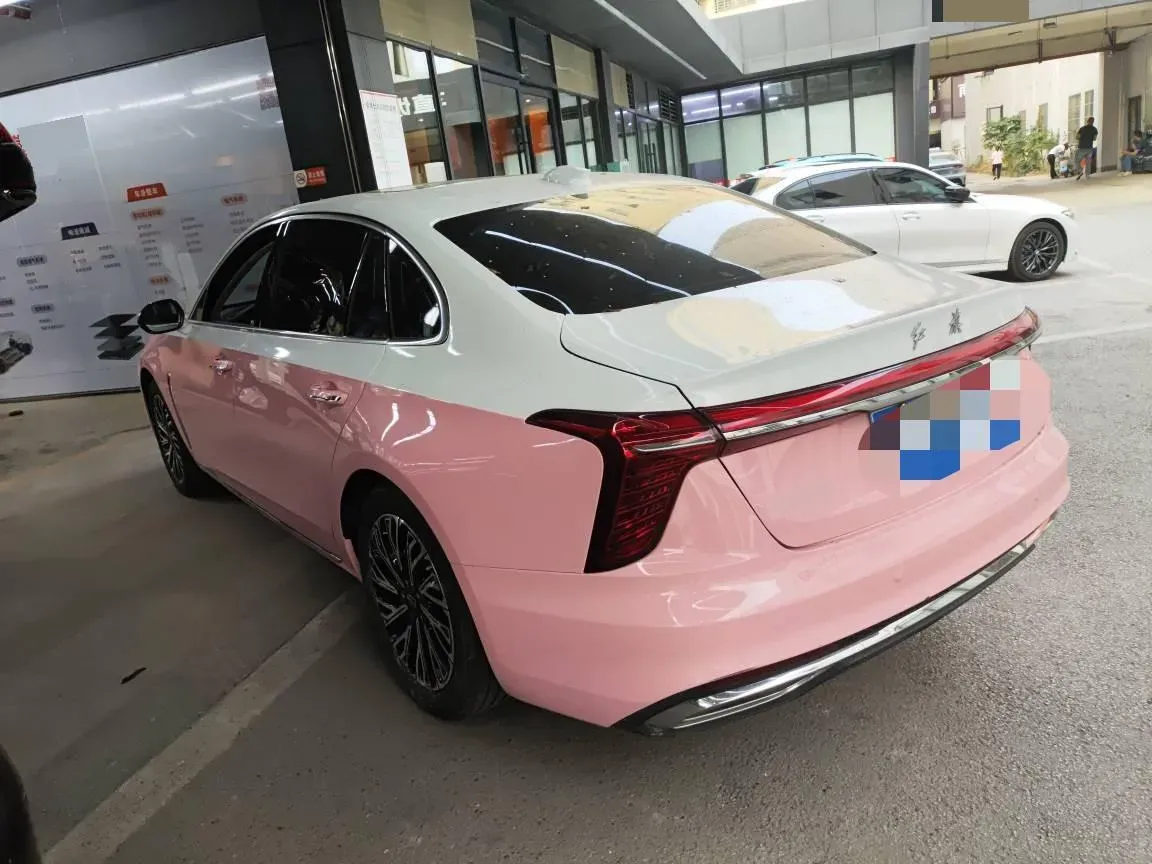2023 HongQi H5 2.0T 224HP L4 8AT,autocango,china used car exporter,china ev exporter,chinese used car exporter,chinese used ev exporter