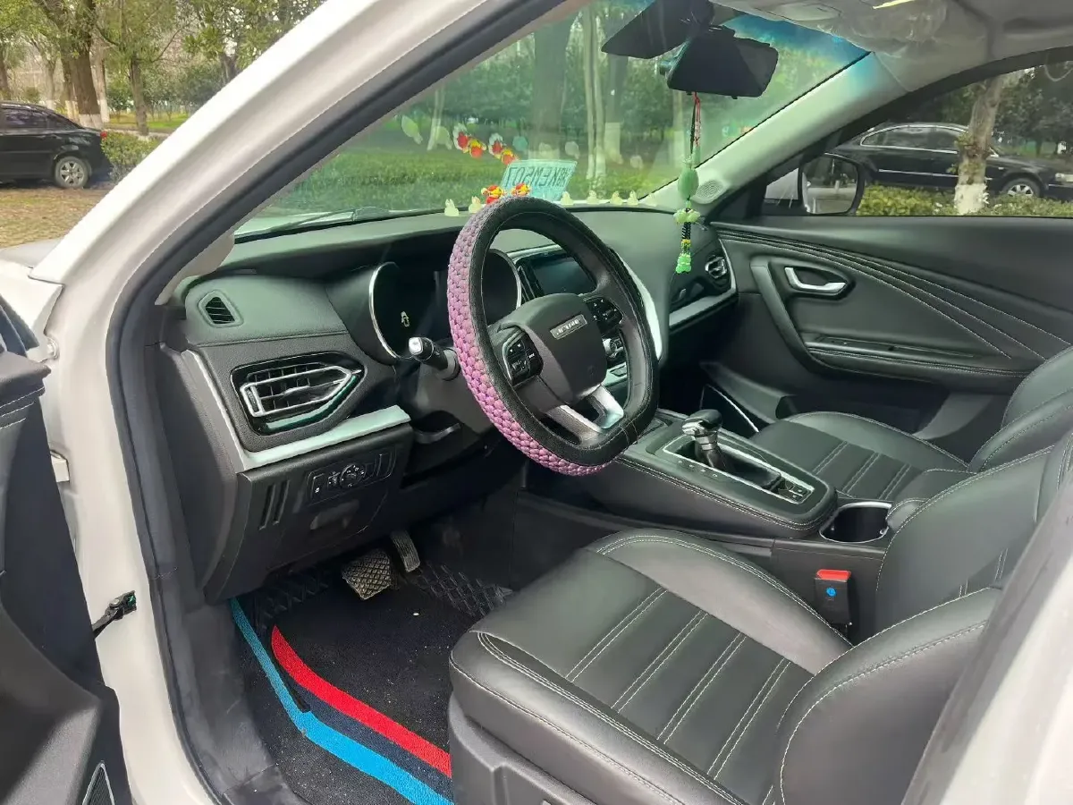 2021 Jetour X70M 1.5T 156HP L4 6DCT,autocango,china used car exporter,china ev exporter,chinese used car exporter,chinese used ev exporter