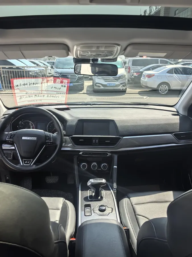 2018 Haval H6 1.5T 150HP L4 7DCT,autocango,china used car exporter,china ev exporter,chinese used car exporter,chinese used ev exporter