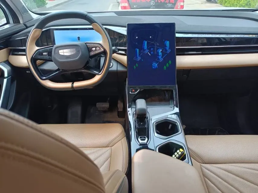 2023 Geely StarRay 2.0T 218HP L4 7DCT,autocango,china used car exporter,china ev exporter,chinese used car exporter,chinese used ev exporter