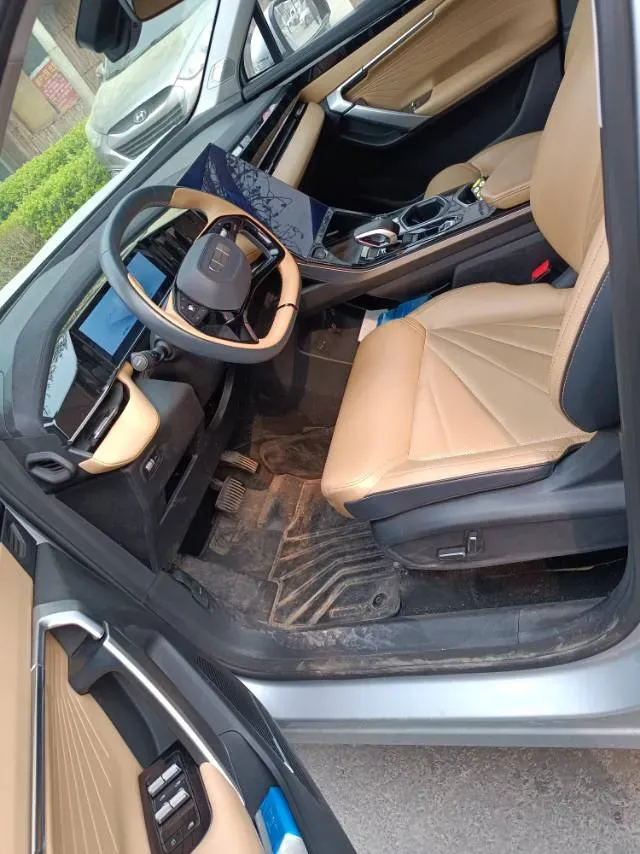 2023 Geely StarRay 2.0T 218HP L4 7DCT,autocango,china used car exporter,china ev exporter,chinese used car exporter,chinese used ev exporter