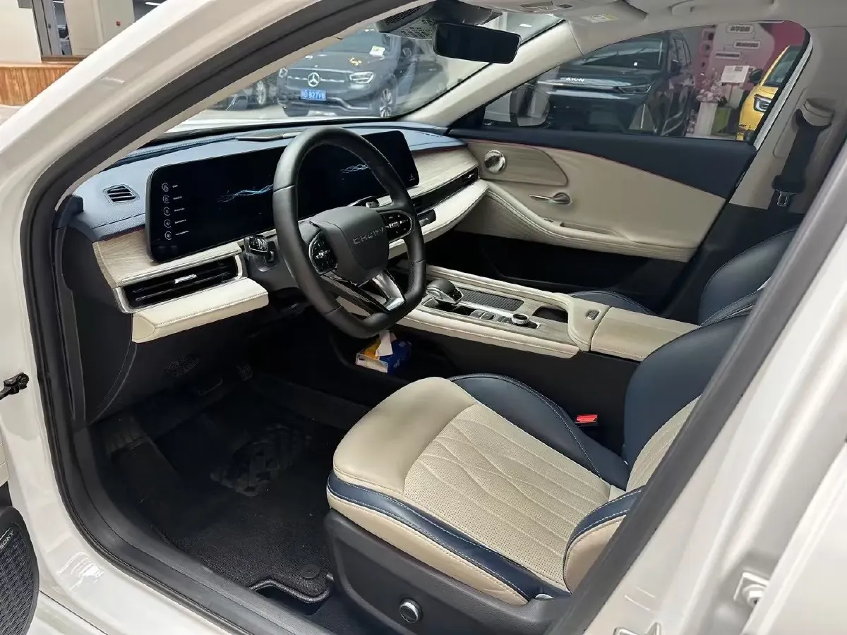 2022 Chery Arrizo 8 1.6T 197HP L4 7DCT,autocango,china used car exporter,china ev exporter,chinese used car exporter,chinese used ev exporter