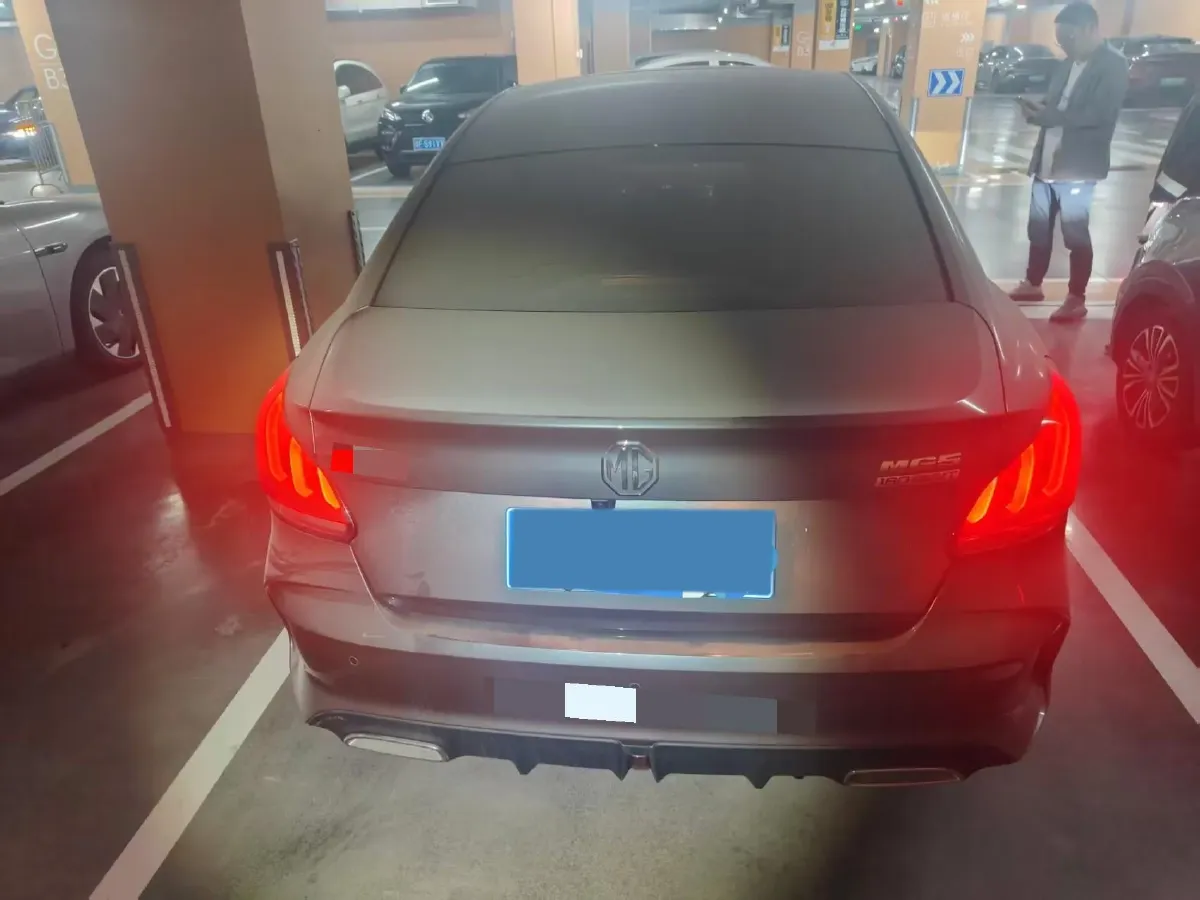 2022 MG 5 1.5L 120HP L4 CVT,autocango,china used car exporter,china ev exporter,chinese used car exporter,chinese used ev exporter