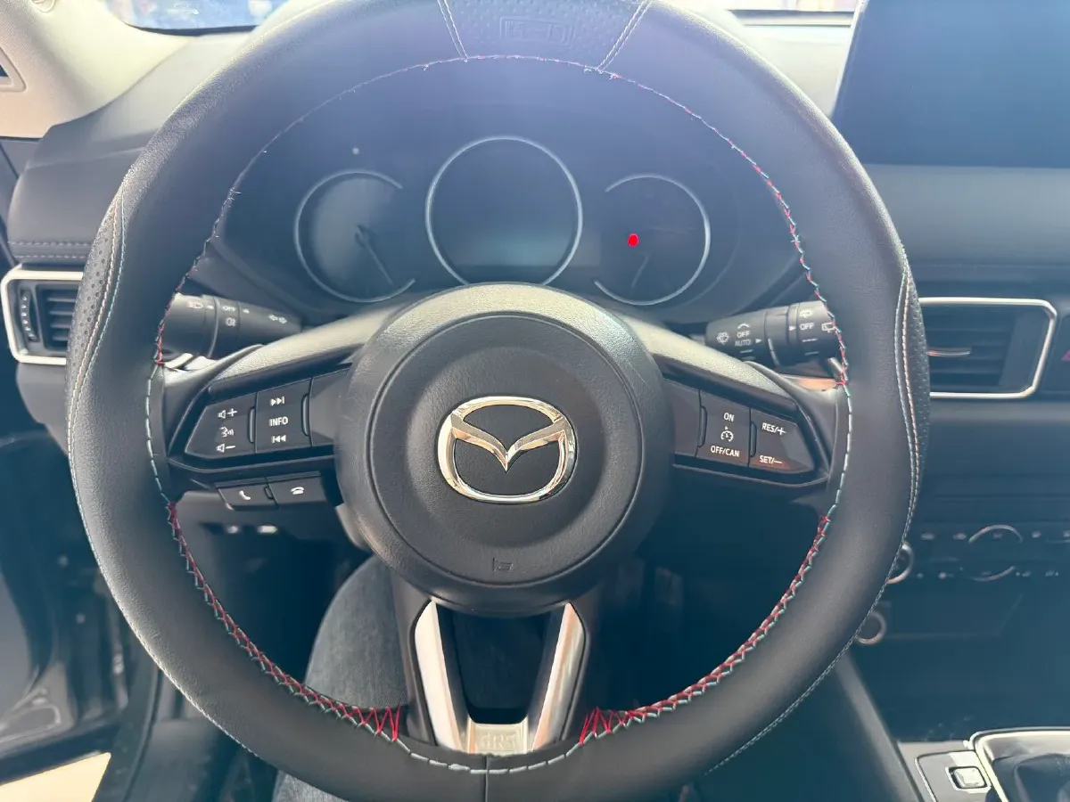 2022 MAXUS XinTu V90 2.0T 150HP L4 6AT,autocango,china used car exporter,china ev exporter,chinese used car exporter,chinese used ev exporter