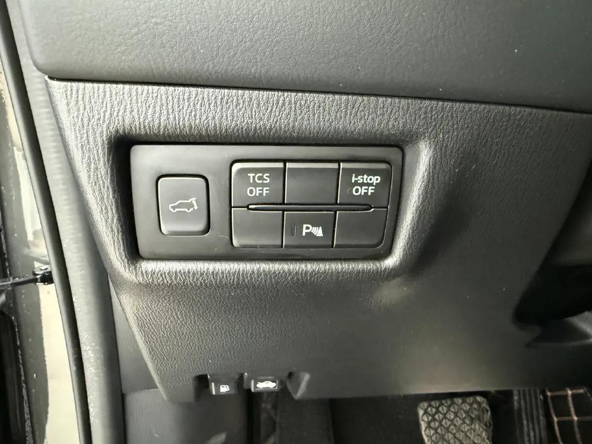 2022 MAXUS XinTu V90 2.0T 150HP L4 6AT,autocango,china used car exporter,china ev exporter,chinese used car exporter,chinese used ev exporter