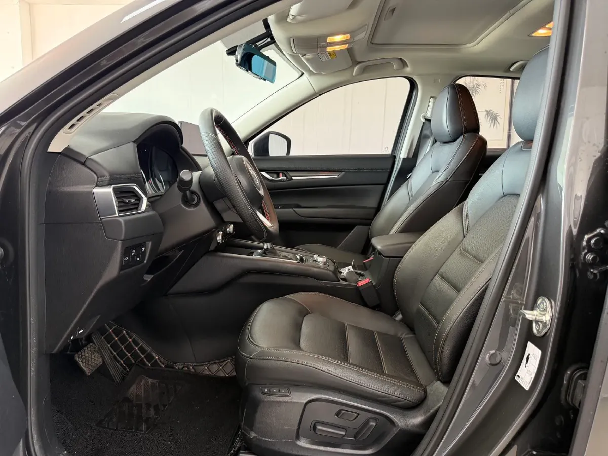 2022 MAXUS XinTu V90 2.0T 150HP L4 6AT,autocango,china used car exporter,china ev exporter,chinese used car exporter,chinese used ev exporter