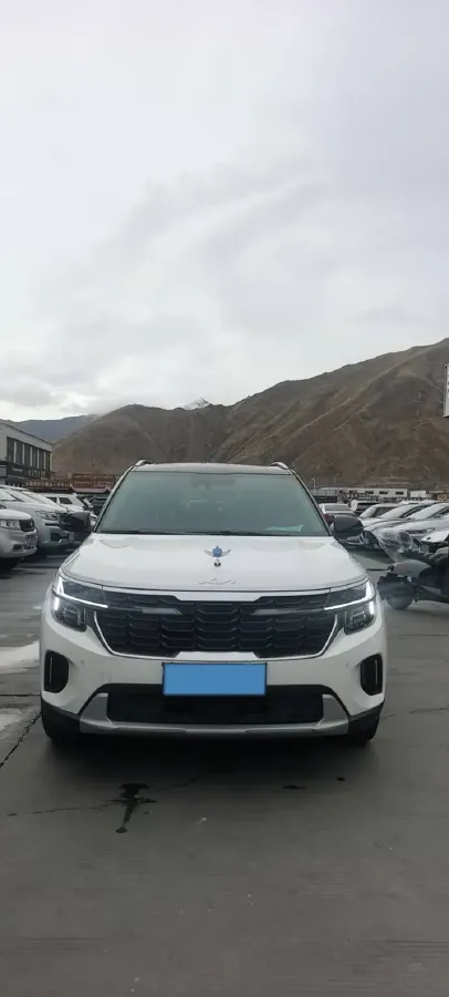 2023 Kia Seltos 1.5L 115HP L4 CVT,autocango,china used car exporter,china ev exporter,chinese used car exporter,chinese used ev exporter