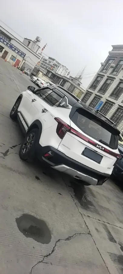 2023 Kia Seltos 1.5L 115HP L4 CVT,autocango,china used car exporter,china ev exporter,chinese used car exporter,chinese used ev exporter
