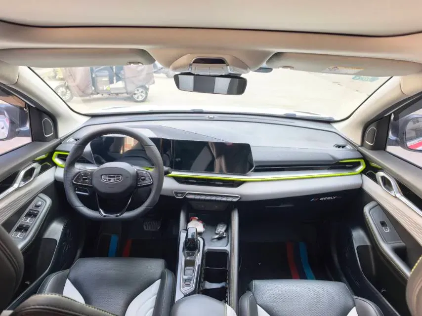 2022 Geely Coolray 1.5T 181HP L4 7DCT,autocango,china used car exporter,china ev exporter,chinese used car exporter,chinese used ev exporter