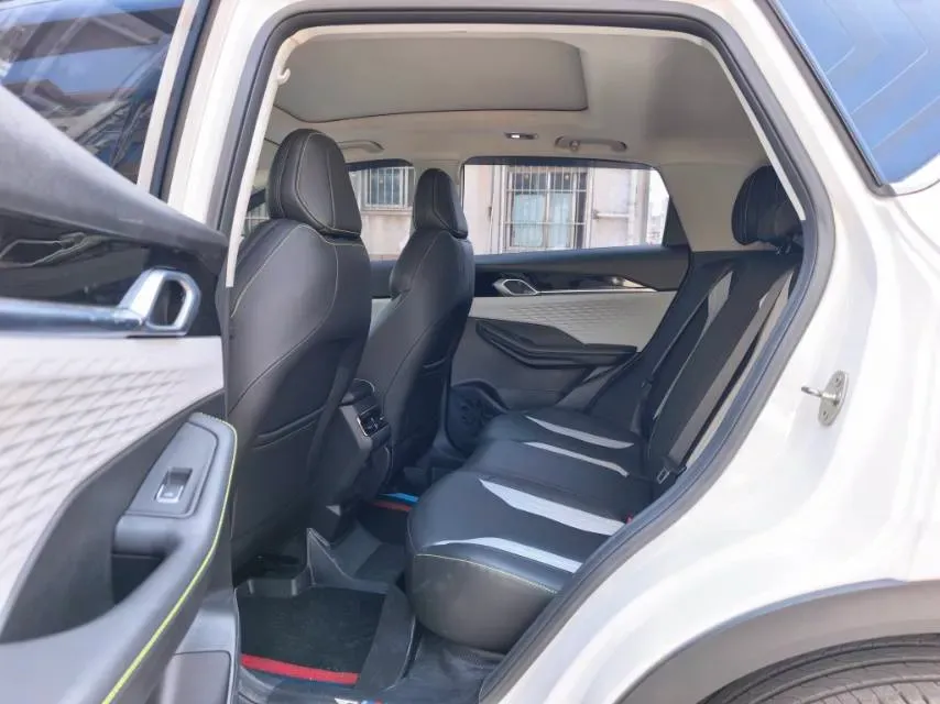 2022 Geely Coolray 1.5T 181HP L4 7DCT,autocango,china used car exporter,china ev exporter,chinese used car exporter,chinese used ev exporter