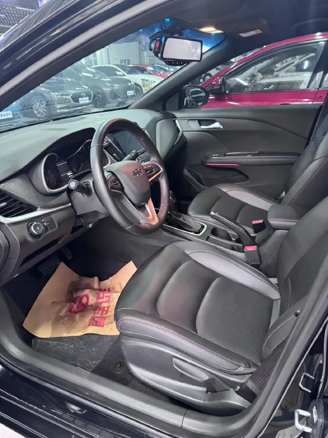 2019 Chevrolet Monza 1.3T 163HP L3 6AT,autocango,china used car exporter,china ev exporter,chinese used car exporter,chinese used ev exporter