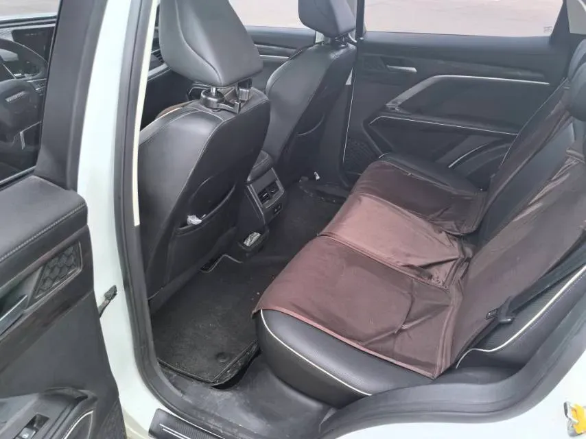 2021 Haval H6 1.5T 169HP L4 7DCT,autocango,china used car exporter,china ev exporter,chinese used car exporter,chinese used ev exporter