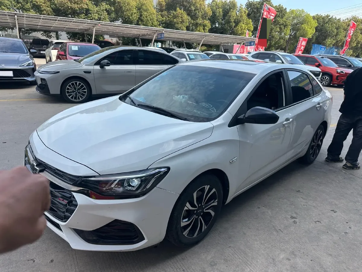 2019 Chevrolet Monza 1.3T 163HP L3 6AT,autocango,china used car exporter,china ev exporter,chinese used car exporter,chinese used ev exporter