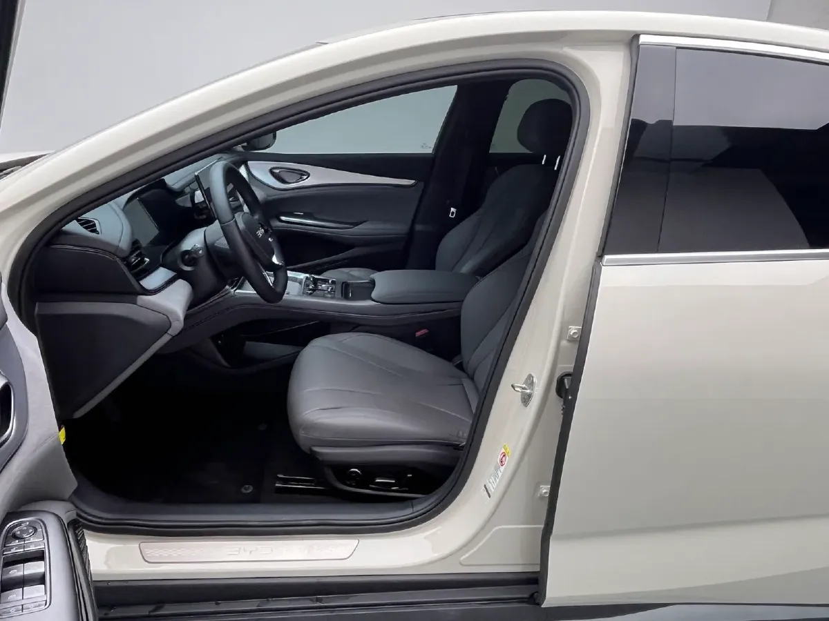 2025 BYD Seal07 DM-i 1.5T 156HP L4 E-CVT PHEV 17.6KWH,autocango,china used car exporter,china ev exporter,chinese used car exporter,chinese used ev exporter