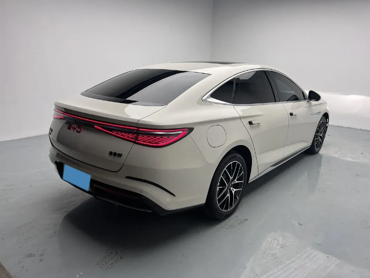 2025 BYD Seal07 DM-i 1.5T 156HP L4 E-CVT PHEV 17.6KWH,autocango,china used car exporter,china ev exporter,chinese used car exporter,chinese used ev exporter