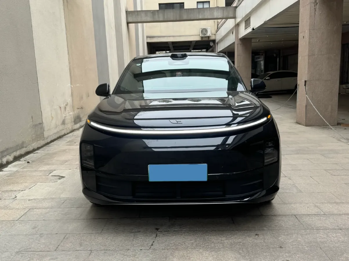 2024 Li L6 Range Extended 154HP L4 REEV 36.8KWH,autocango,china used car exporter,china ev exporter,chinese used car exporter,chinese used ev exporter