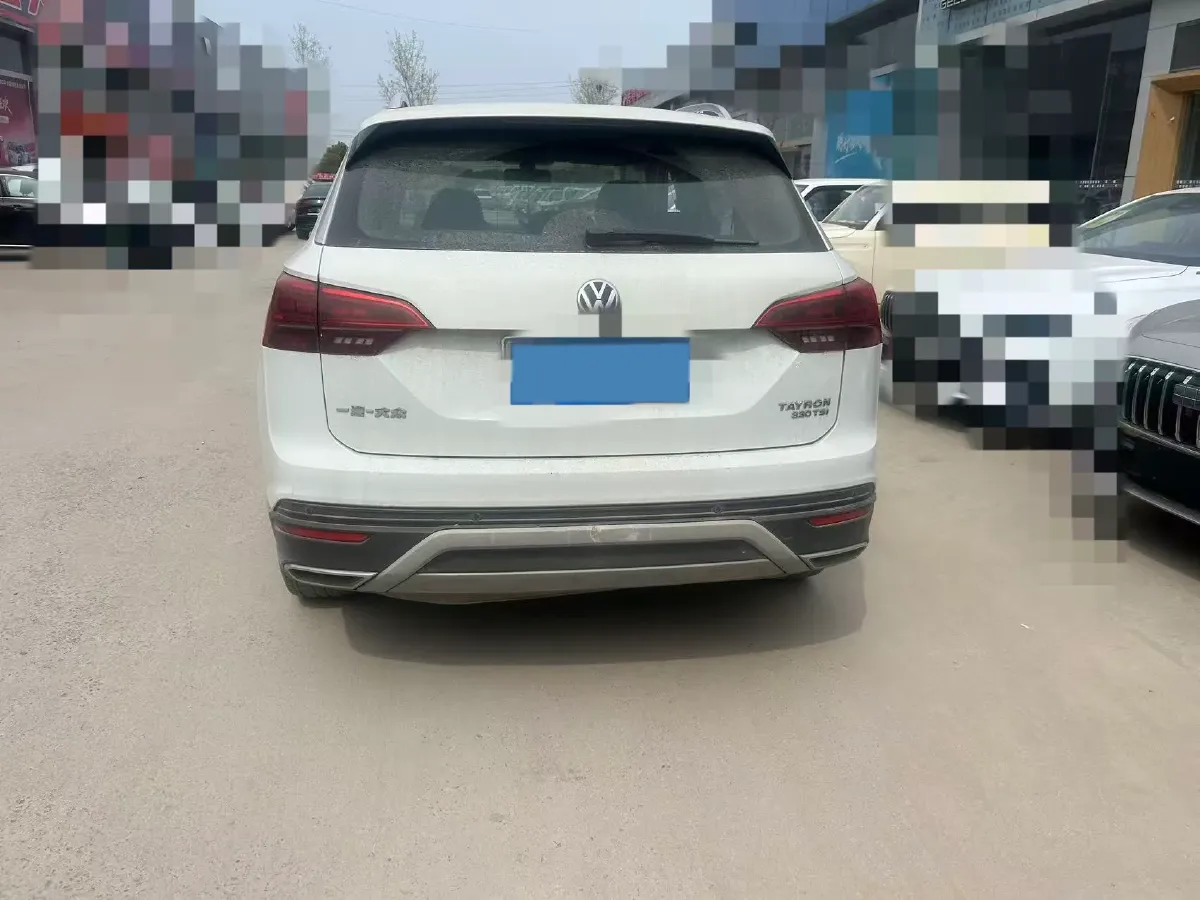 2019 Jeep Cherokee 2.0T 234HP L4 9AT,autocango,china used car exporter,china ev exporter,chinese used car exporter,chinese used ev exporter