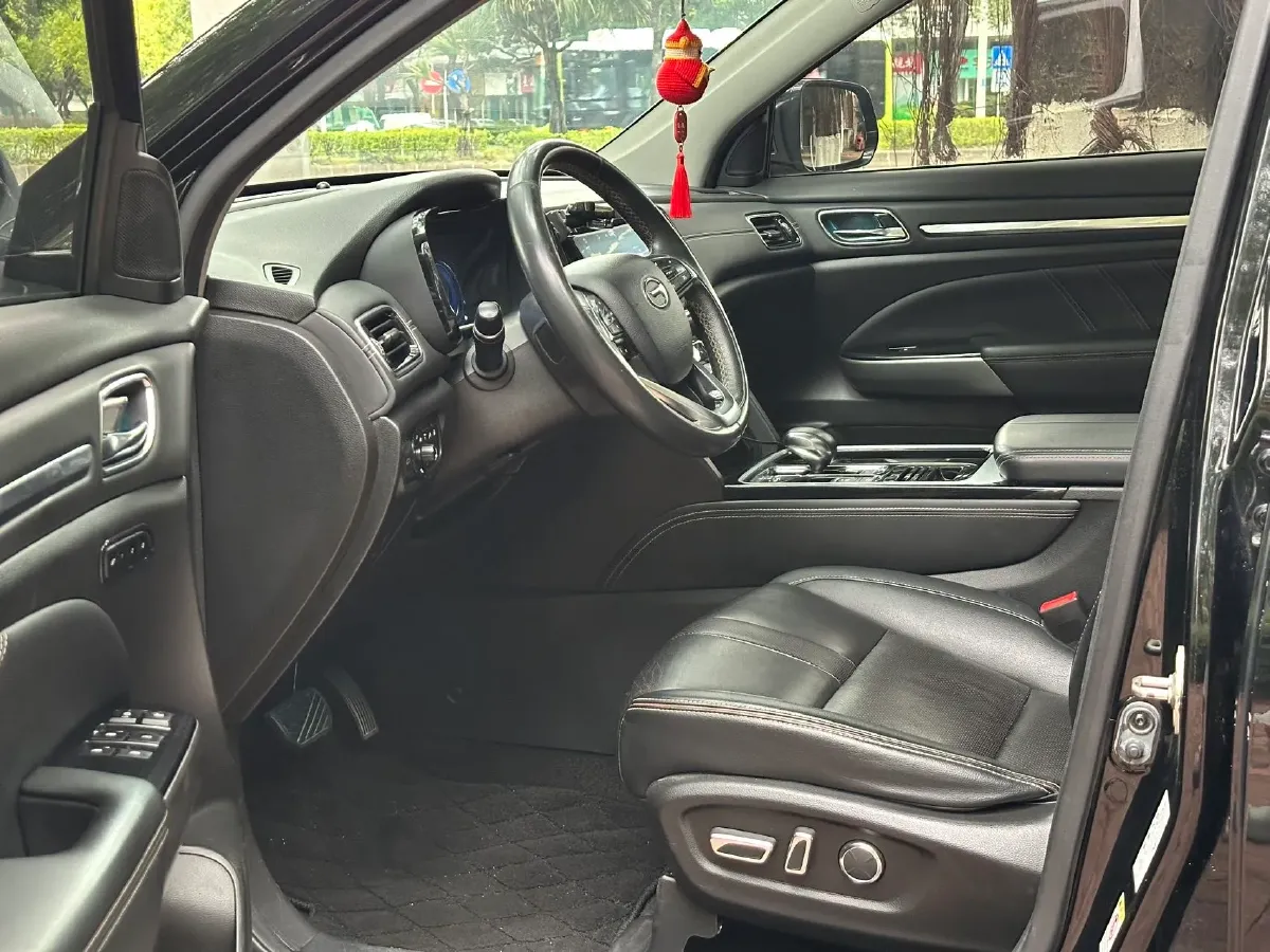 2020 GAC Trumpchi GS8 2.0T 252HP L4 6AT,autocango,china used car exporter,china ev exporter,chinese used car exporter,chinese used ev exporter