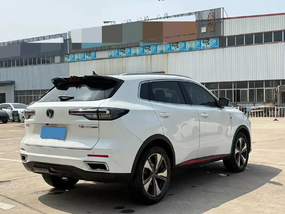 2022 ChangAn Oshan X7 Plus 1.5T 188HP L4 7DCT,autocango,china used car exporter,china ev exporter,chinese used car exporter,chinese used ev exporter