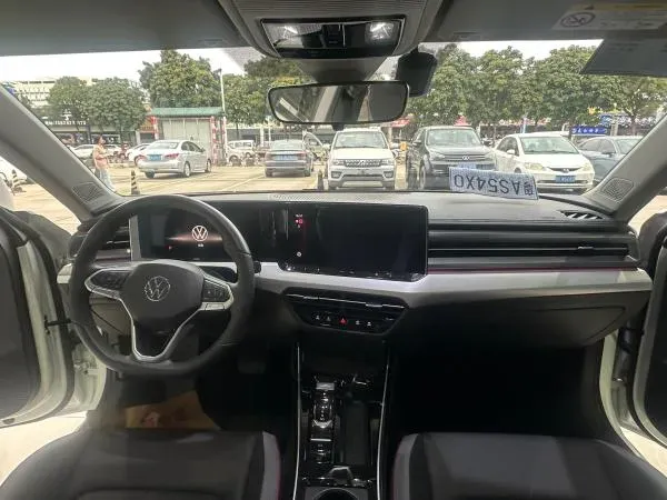 2025 Volkswagen Lamando 1.4T 150HP L4 7DCT,autocango,china used car exporter,china ev exporter,chinese used car exporter,chinese used ev exporter