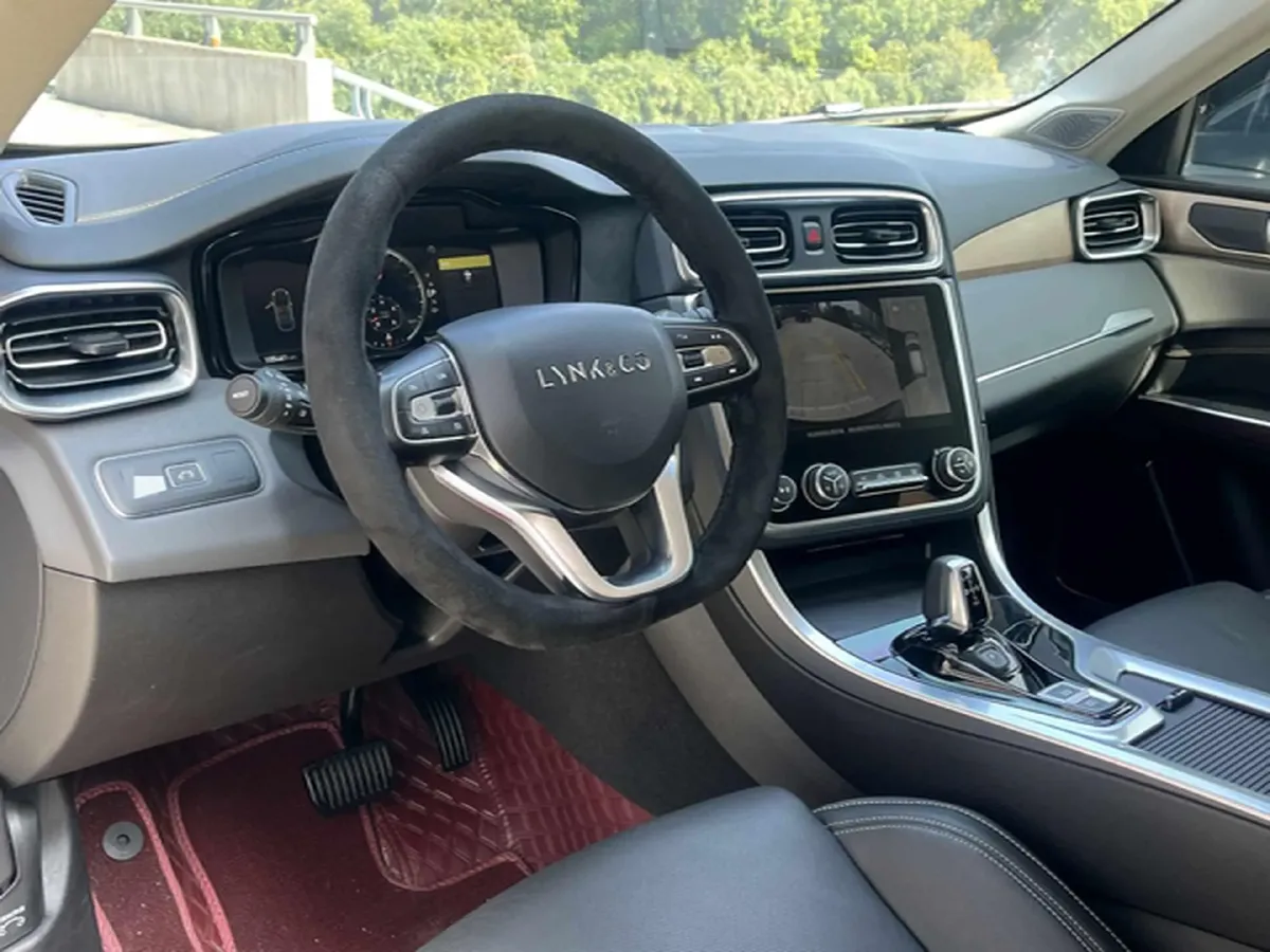 2019 Beijing BJ40 2.0T 218HP L4 6AT,autocango,china used car exporter,china ev exporter,chinese used car exporter,chinese used ev exporter