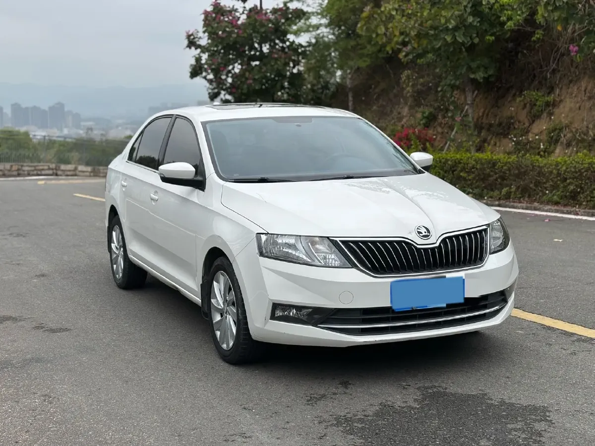 2018 Skoda Rapid 1.6L 110HP L4 6AT,autocango,china used car exporter,china ev exporter,chinese used car exporter,chinese used ev exporter