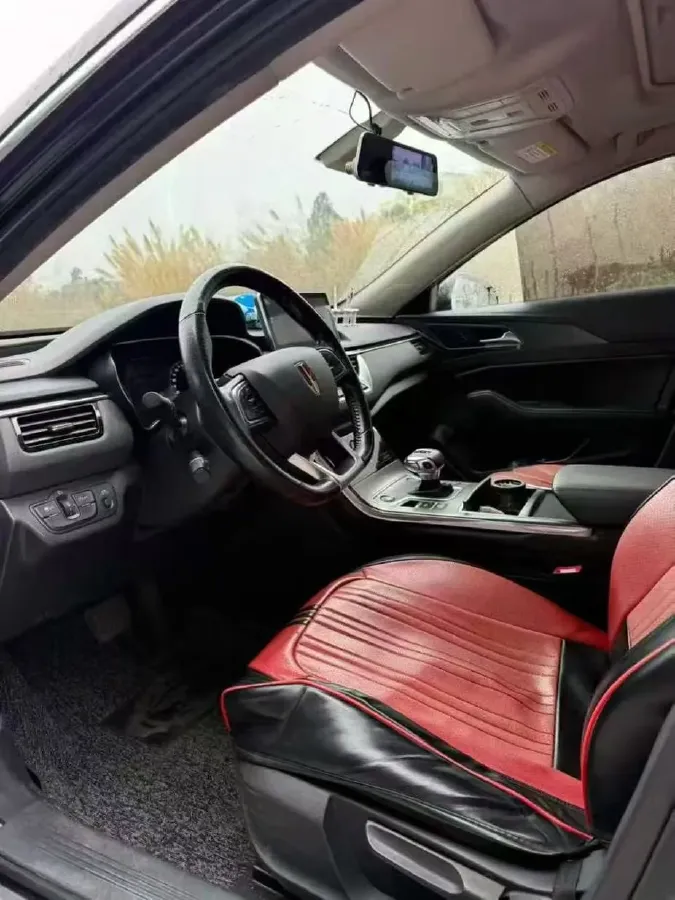 2020 HongQi H5 1.5T 169HP L4 7DCT,autocango,china used car exporter,china ev exporter,chinese used car exporter,chinese used ev exporter