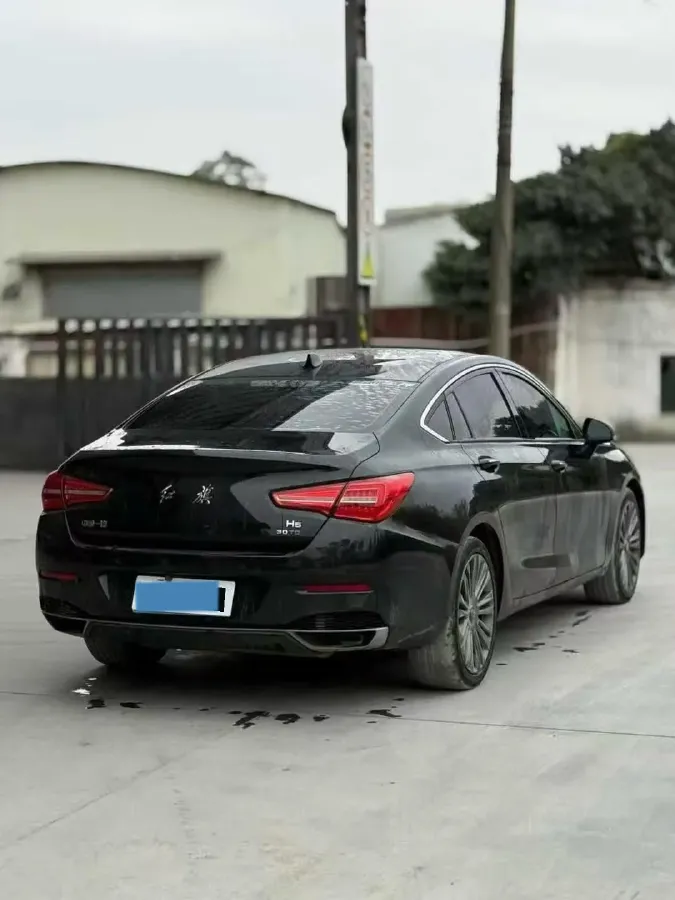 2020 HongQi H5 1.5T 169HP L4 7DCT,autocango,china used car exporter,china ev exporter,chinese used car exporter,chinese used ev exporter