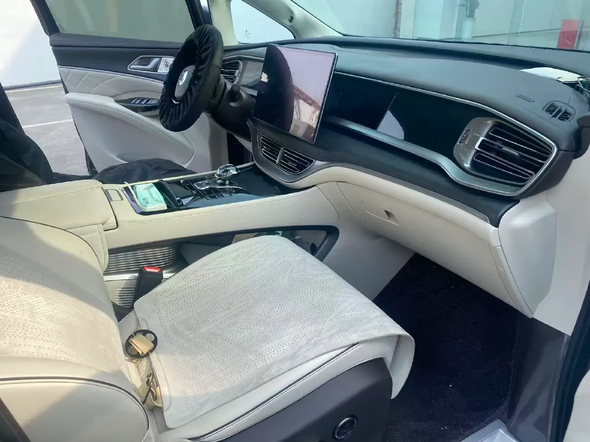 2024 Denza D9 1.5T 139HP L4 E-CVT PHEV 40KWH,autocango,china used car exporter,china ev exporter,chinese used car exporter,chinese used ev exporter