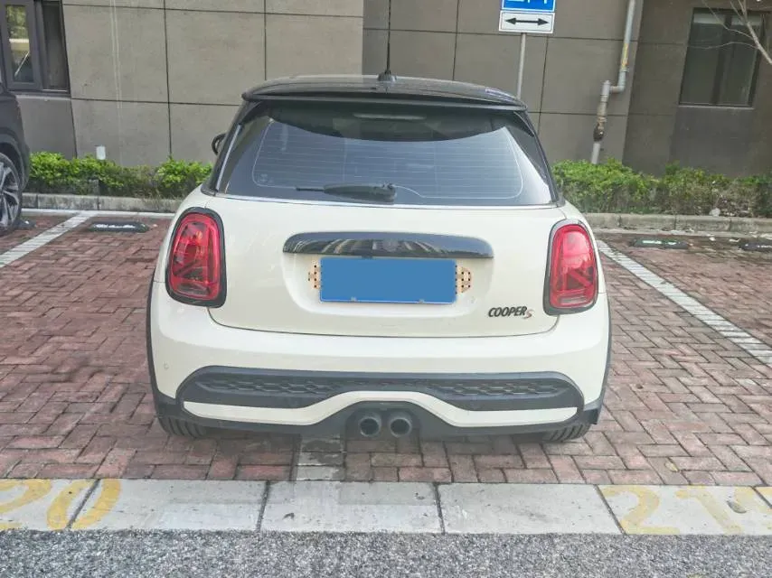 2022 MINI MINI 2.0T 192HP L4 7DCT,autocango,china used car exporter,china ev exporter,chinese used car exporter,chinese used ev exporter