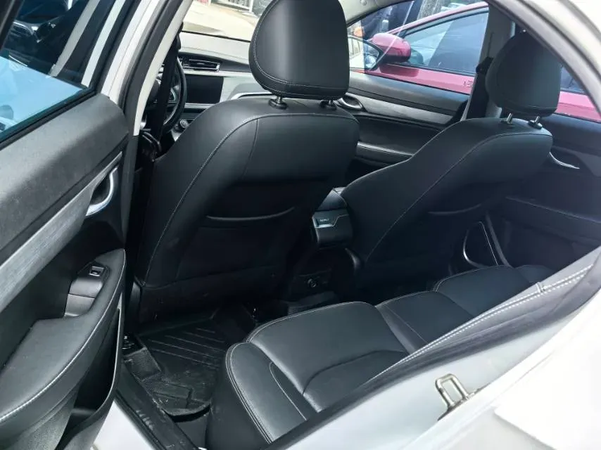 2021 Geely Emgrand 1.5L 109HP L4 CVT,autocango,china used car exporter,china ev exporter,chinese used car exporter,chinese used ev exporter