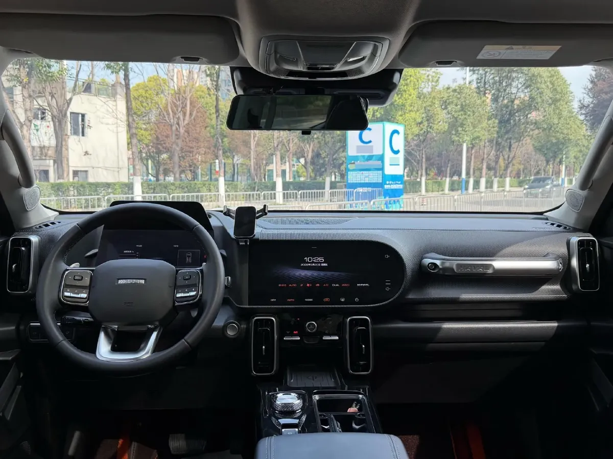 2022 Haval Dargo 1.5T 184HP L4 7DCT,autocango,china used car exporter,china ev exporter,chinese used car exporter,chinese used ev exporter