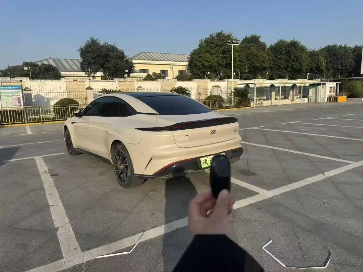 2022 IM L7 BEV 90KWH,autocango,china used car exporter,china ev exporter,chinese used car exporter,chinese used ev exporter