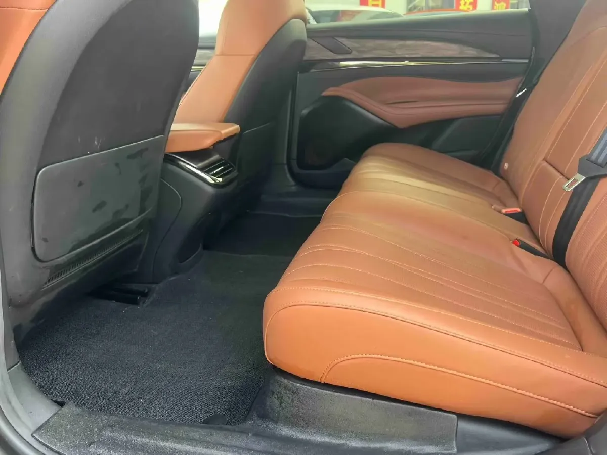 2022 IM L7 BEV 90KWH,autocango,china used car exporter,china ev exporter,chinese used car exporter,chinese used ev exporter