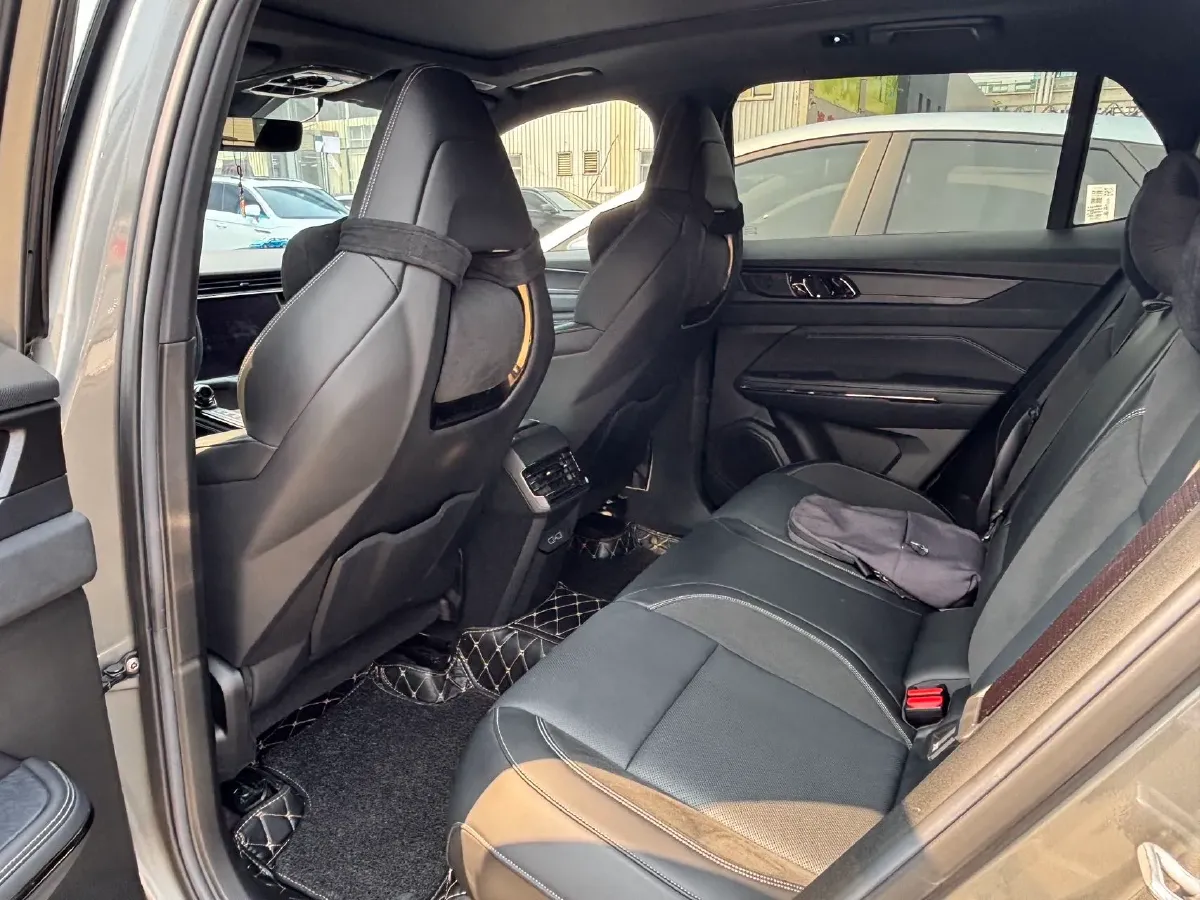 2021 LYNK&CO 01 2.0T 254HP L4 8AT,autocango,china used car exporter,china ev exporter,chinese used car exporter,chinese used ev exporter