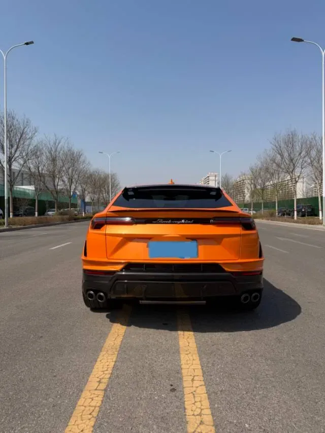2022 Lamborghini Urus 4.0T 641HP V8 8AT,autocango,china used car exporter,china ev exporter,chinese used car exporter,chinese used ev exporter