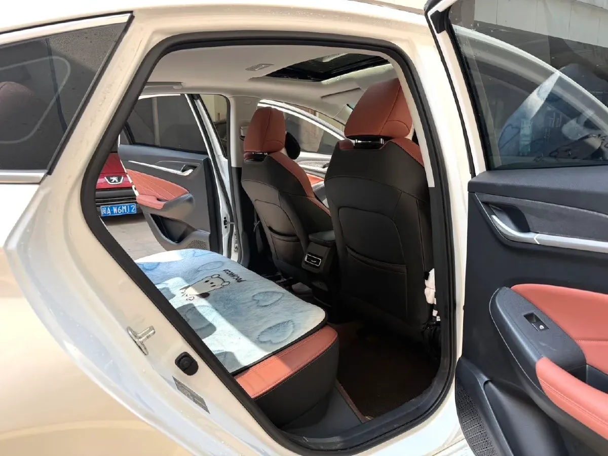 2025 ChangAn Eado 1.4T 160HP L4 7DCT,autocango,china used car exporter,china ev exporter,chinese used car exporter,chinese used ev exporter